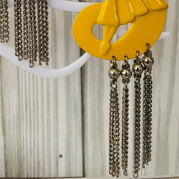 Vintage Yellow Figurine Lady Earrings with Silver Chain Tassels - Picture 3 of 4